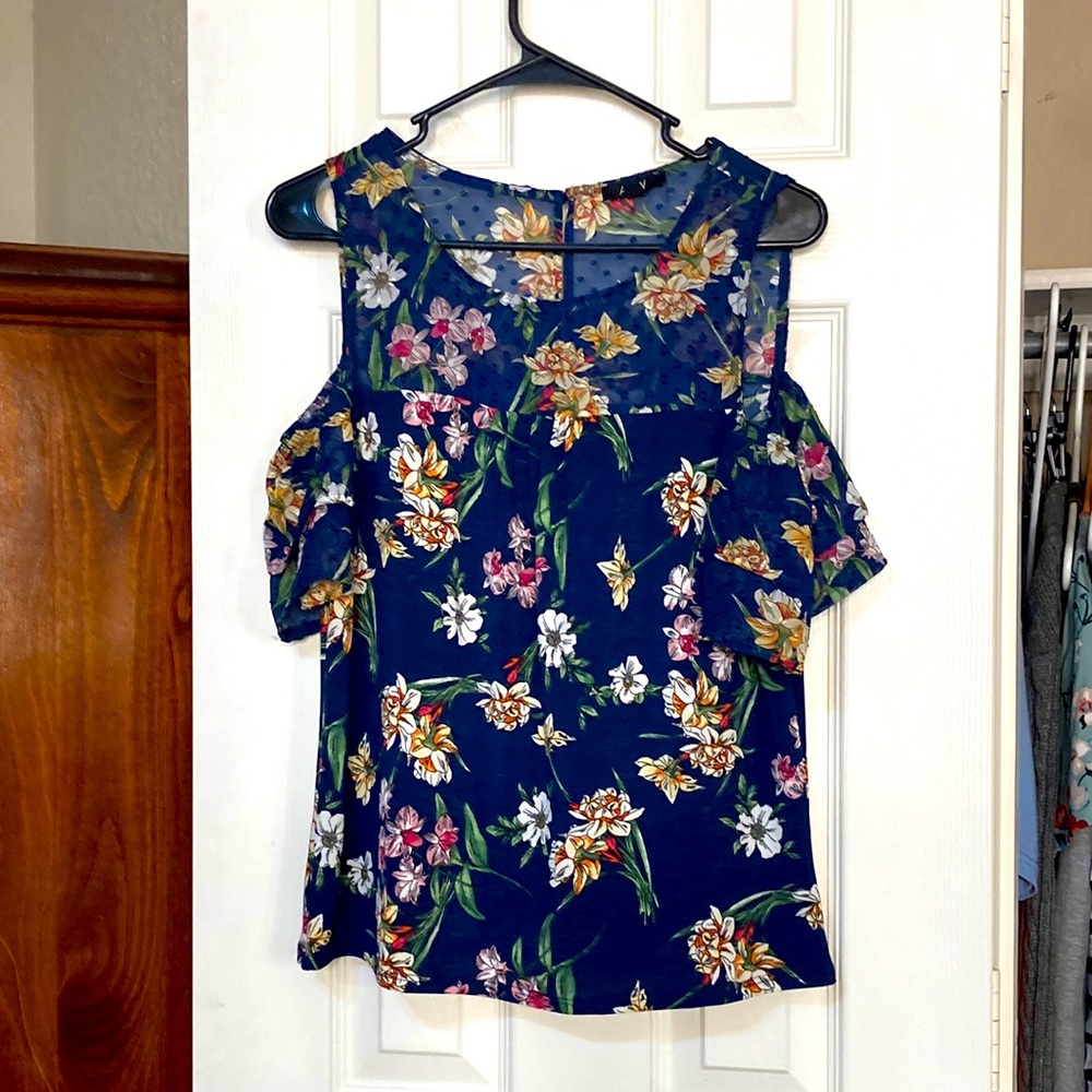 Split shoulder blouse